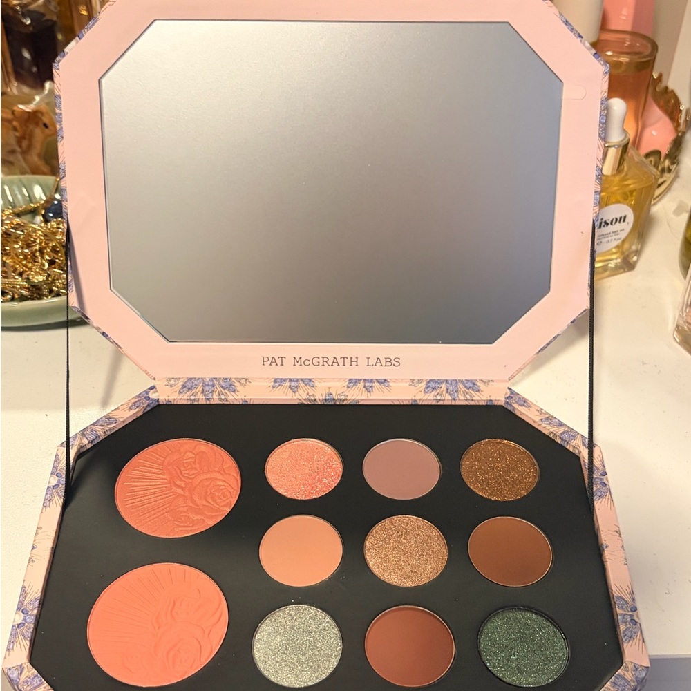 Pat McGrath Eyeshadow Palette - Coral, Gold, and Green
